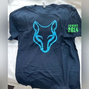 Wolf Trap Performing Arts Collectible T-Shirt, Size L